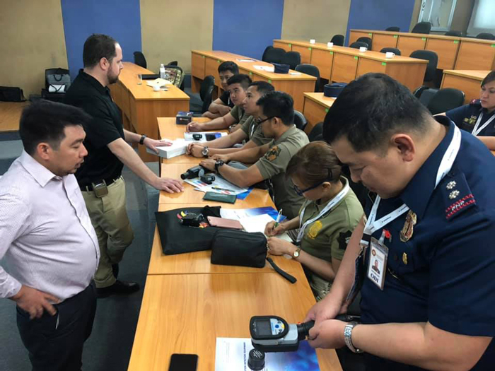 野外作業(yè)下的無(wú)損檢測(cè)，隱藏在150mm深處的違禁品探測(cè)